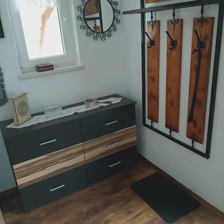 Apartament Ingrid *